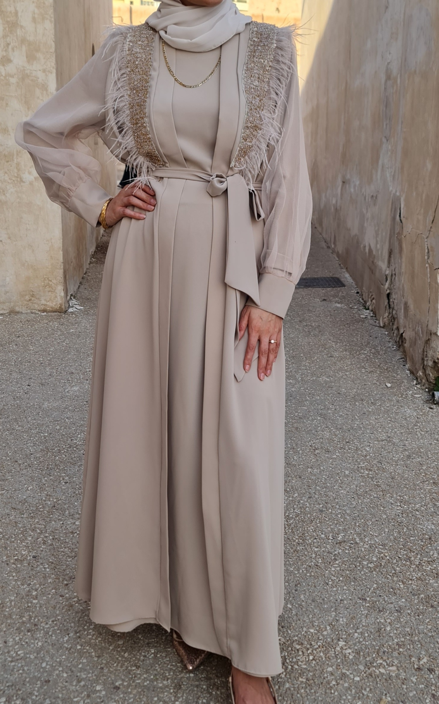 essential white crepe under dress