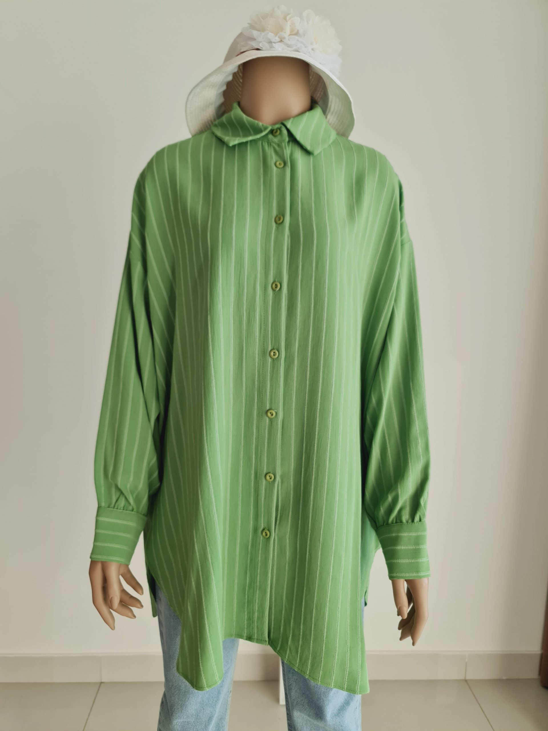 wide fit printed shirt