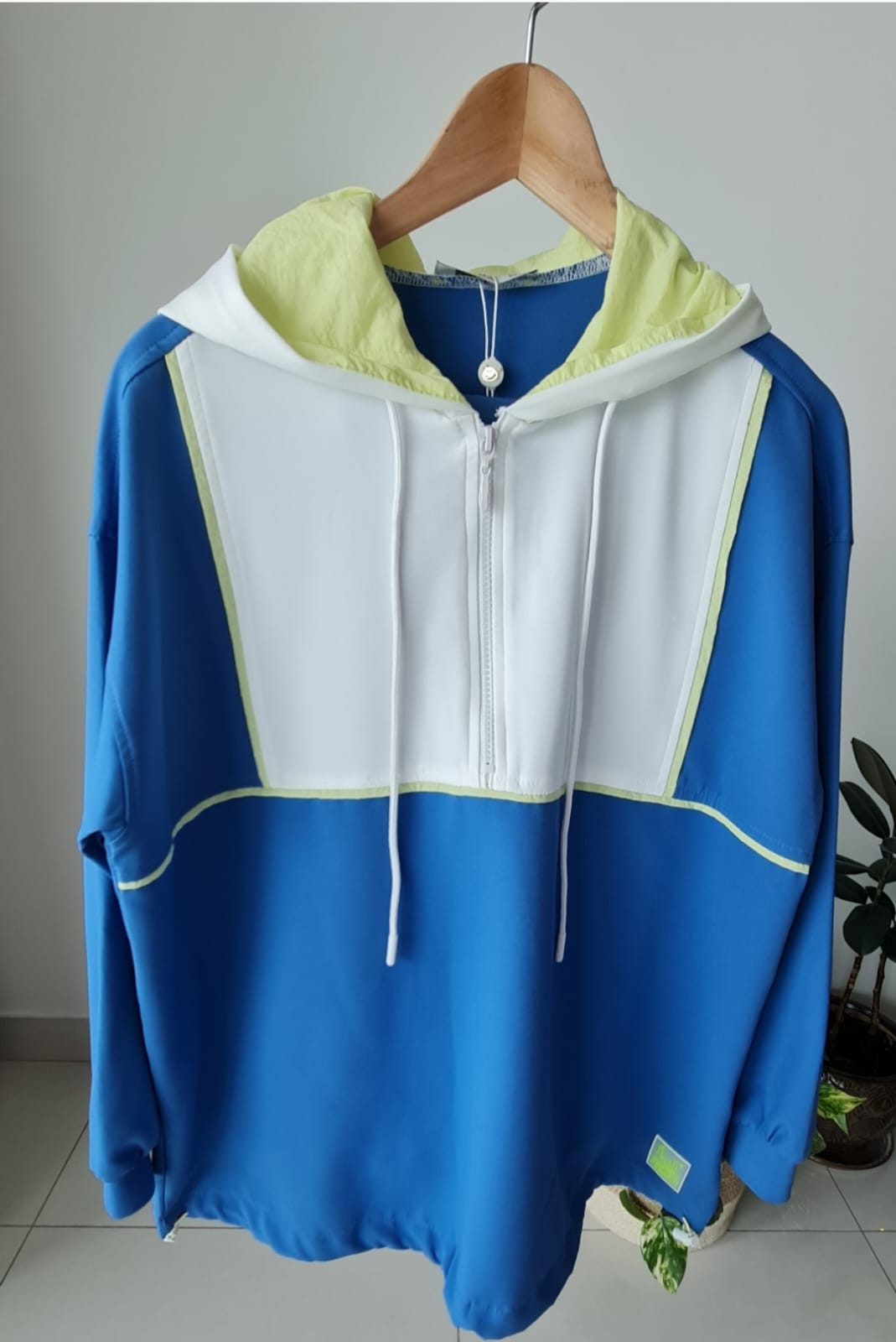 colorblock hooded training set colorblock hooded training set